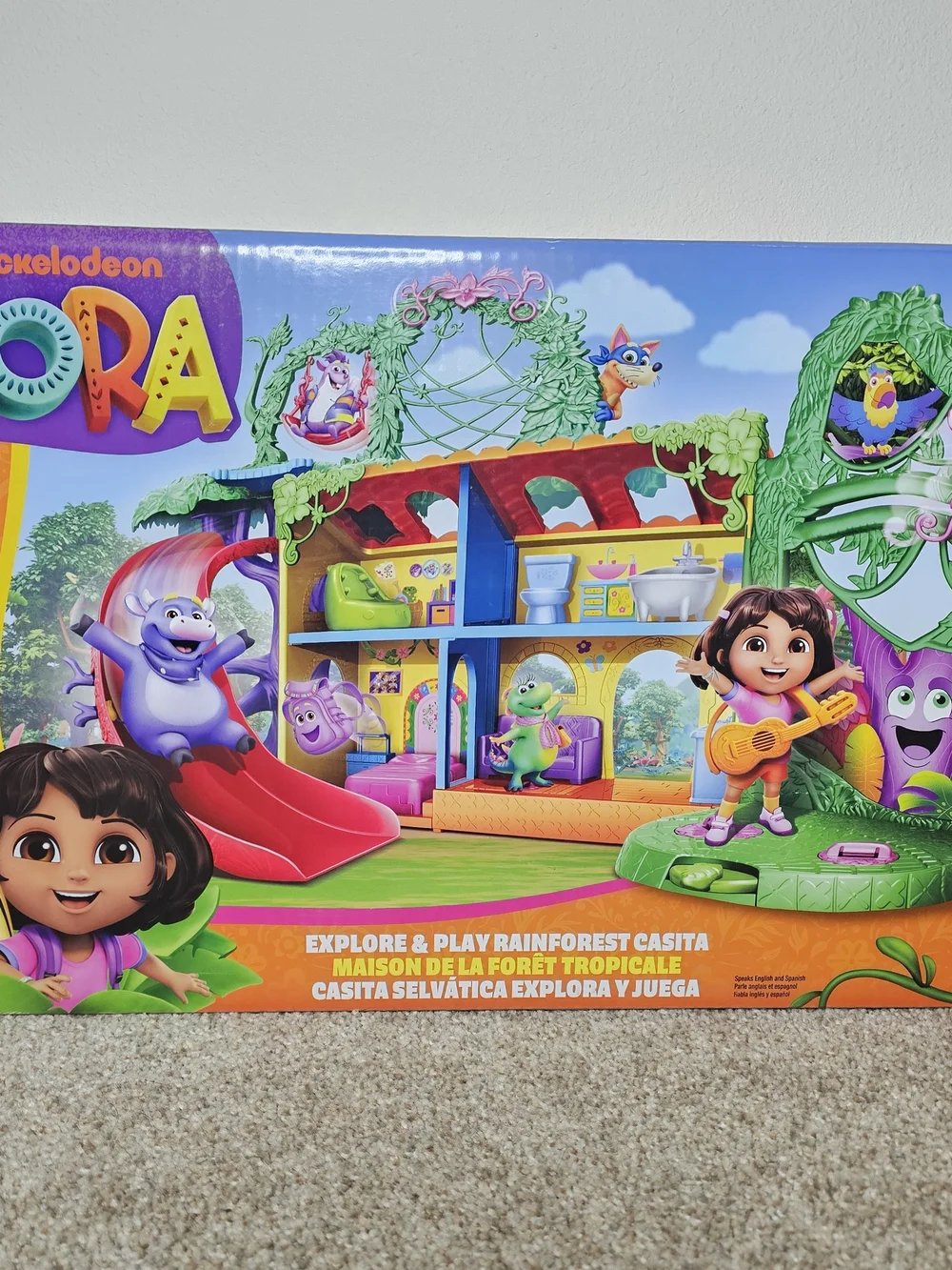 Nickelodeon Dora Rainforest Playset - Green, Purple, Red, Orange